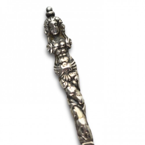 Antiquités - Folding silver spoon with a mermaid