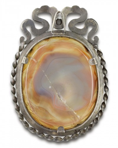  - Large agate intaglio of Cupid and Flora