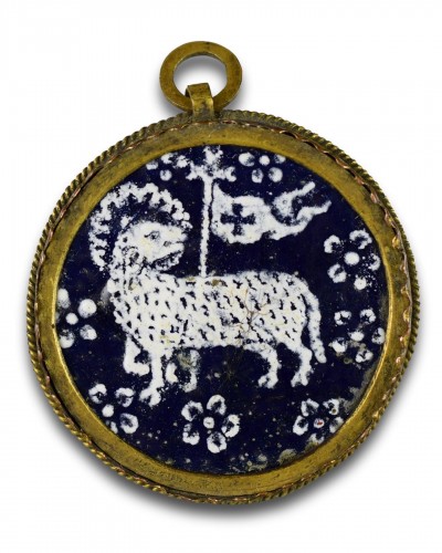 Art sacré, objets religieux  - Pendentif reliquaire avec l'Agnus Dei, France ou Allemagne XVe siècle