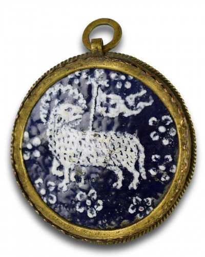 Pendentif reliquaire avec l'Agnus Dei, France ou Allemagne XVe siècle - 