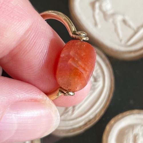 Antique Jewellery  - Ancient Egyptian carnelian scarab mounted on a 19th century gold ring