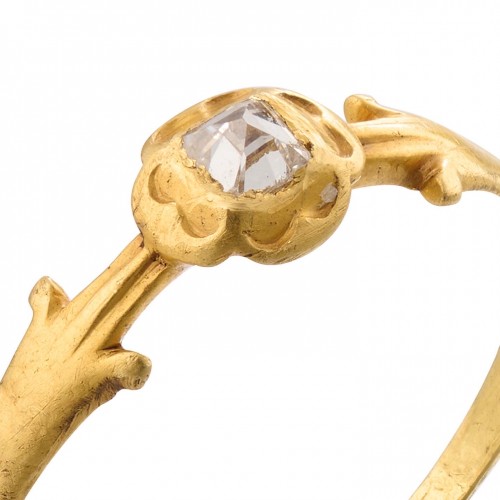 Bague de fiançailles en or fin sertie d'un diamant - Angleterre ou France XVe siècle - Bijouterie, Joaillerie Style 