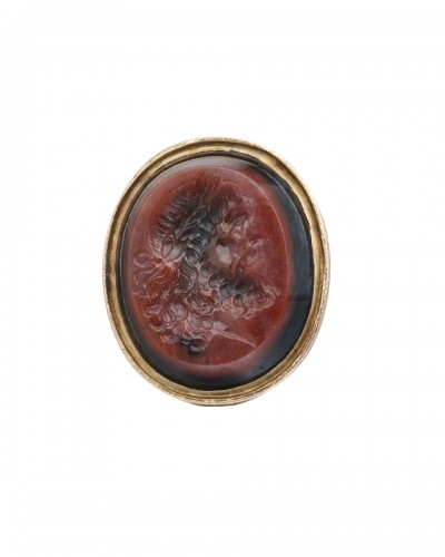 Gold Fob Seal With A Jasper Intaglio Of Zeus - England Mid 19th Century.