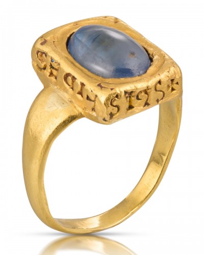 Medieval amuletic gold &amp; sapphire ring - England or France14th century. - 