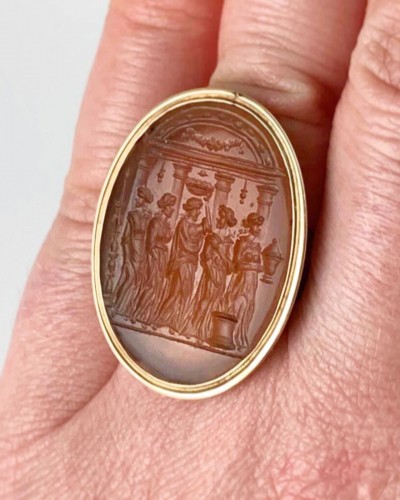 Bague en or géorgienne avec une intaille d'après Valerio Belli, Italie XVIe siècle - 