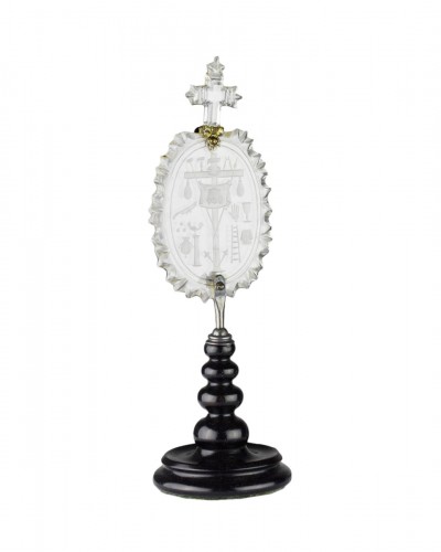 Retable miniature en cristal de roche monté sur argent. Espagne milieu du XVIIe siècle