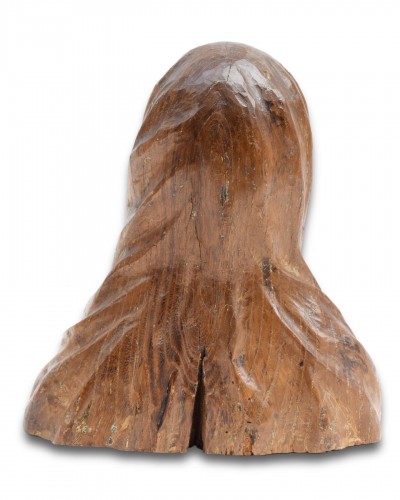  - Walnut bust of the Virgin, Spain early 16th century