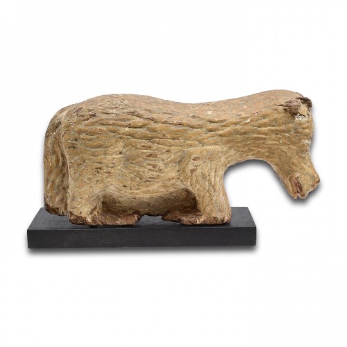 Polychromed oak sculpture of the Agnus Dei, Flanders around c.1500 - 