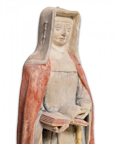Antiquités - Sainte Scholastique en pierre calcaire  - France Bourbon, XVe siècle