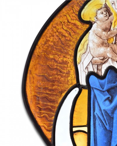  - Beautiful stained glass panel of the Virgin and Child. German, 15th century