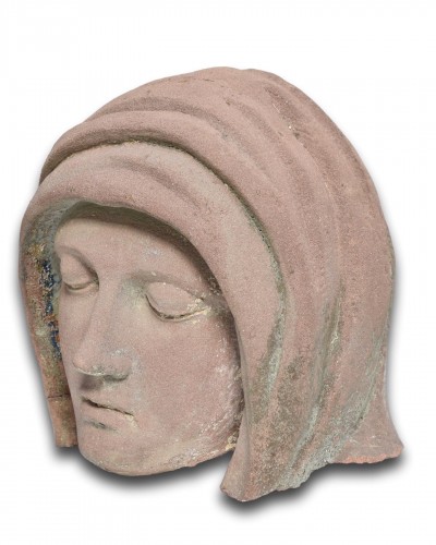 Tête en grès de la Vierge voilée, Est de la France vers 1500 - 