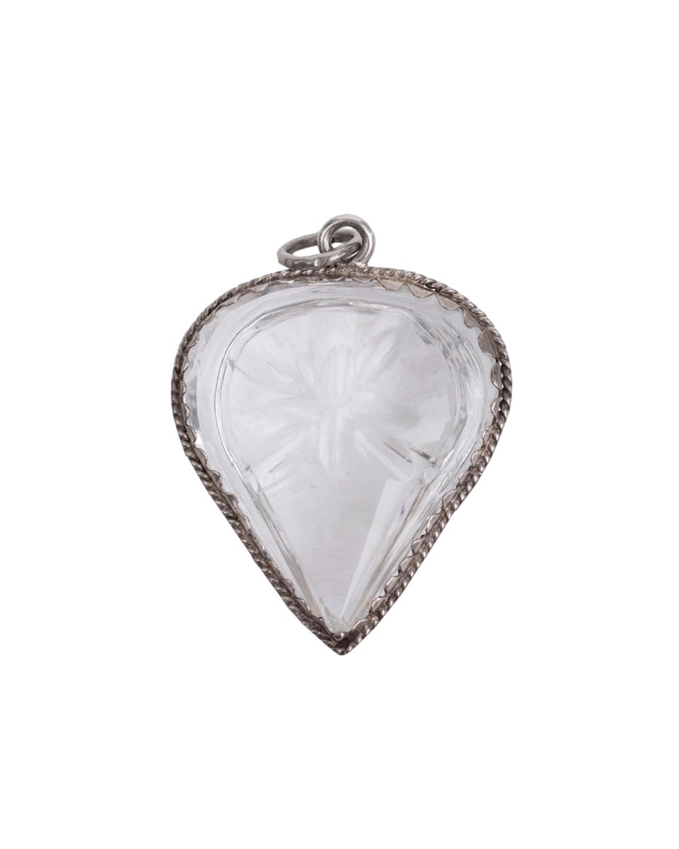 Amulette en cristal de roche montée sur argent en forme de cœur, Allemagne  XVIIIe siè - N.102942