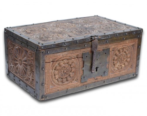  - Gothic pearwood betrothal casket or Minnekästchen. Upper Rhine,circa 1500
