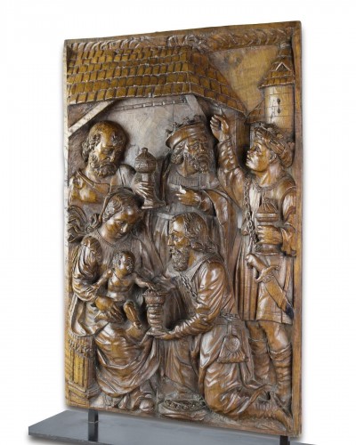 Antiquités - Relief en noyer de l'adoration des Mages, Flandres XVIe siècle.