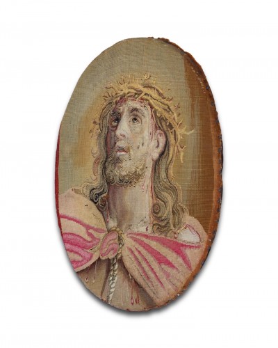 Tapestry fragment with Christ as the man of sorrows. Paris, 18th century. - Religious Antiques Style 
