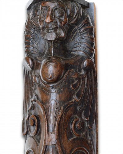 Pair of walnut pilasters in the form of grotesques France 16th century - 