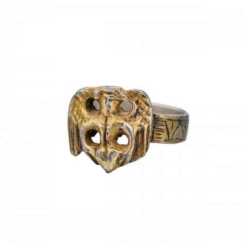 Medieval silver betrothal ring with an angel. English, 15th century.