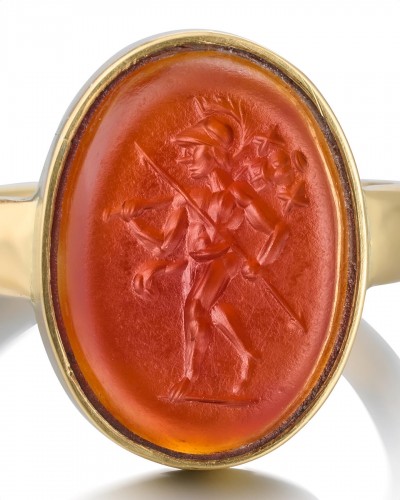 Bijouterie, Joaillerie  - Bague en or avec une intaille en cornaline de Mars, Romain IIe siècle après