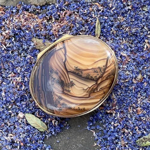 Tabatière en agate de bois pétrifié montée d'or, Angleterre XVIIIe siècle - Matthew Holder