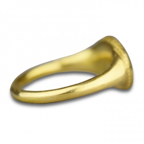Antiquités - High carat gold armorial signet ring circa 1700