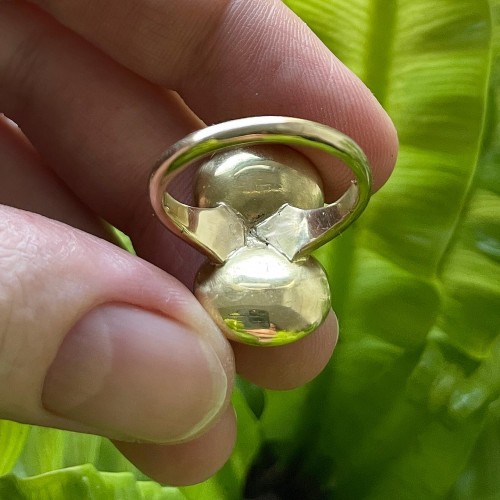 Antiquités - Gold ring with a matched pair of Ancient heliotrope allegorical intaglio