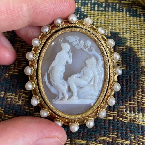 Sardonyx cameo of Juno and Jupiter by Giovanni Pichler. Italian, 18th centu - 