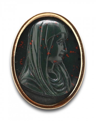 Antiquités - Ring with a Renaissance cameo of Christ and the Virgin
