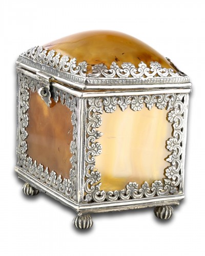 Antiquités - Silver mounted agate casket