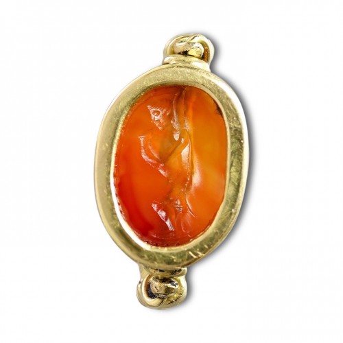  - Gold ring with an Etruscan carnelian scarab