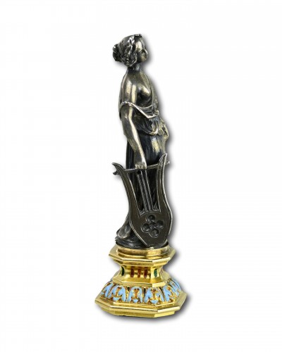 Silver, gold and enamel desk seal in the form of a muse - 