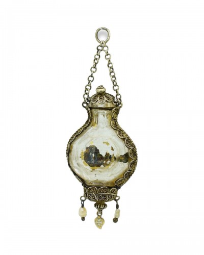 Silver gilt filigree mounted rock crystal flask pendant