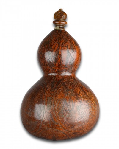 Antiquités - Richly patinated &amp; engraved gourd pilgrims flask18th century