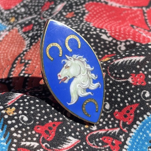 19th century - Gold ring with an enamelled heraldic crest of a horse