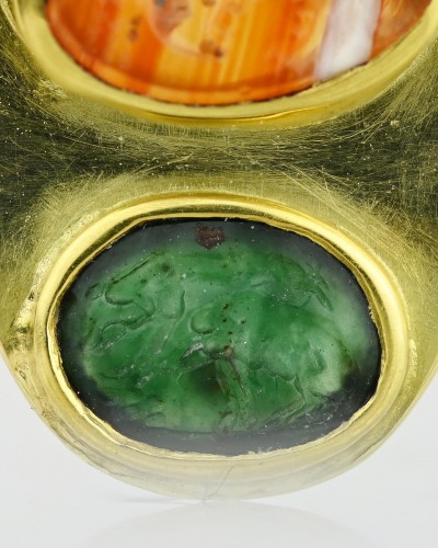 BC to 10th century - Gold ring set with four Ancient and Renaissance hardstone intaglios