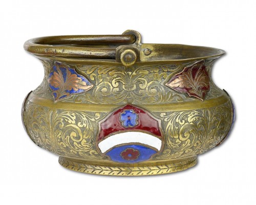 17th century - Bronze holy water bucket with enamelled plaques, 17th / 18th centuries