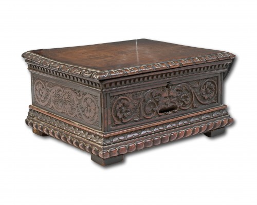 Walnut casket with concealed money box - 