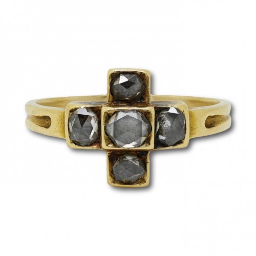 Cruciform ring with five rose cut diamonds - 