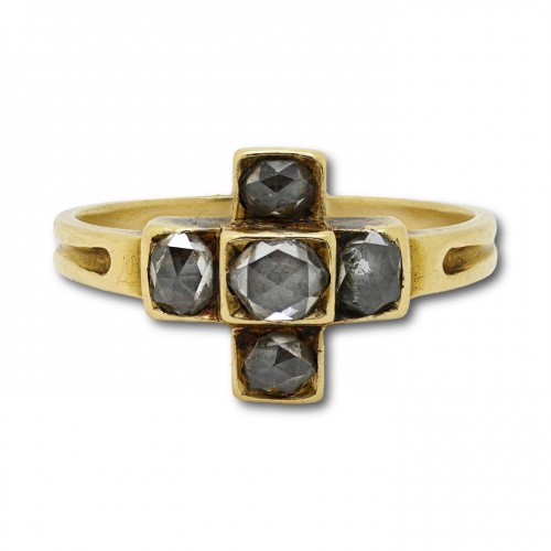  - Cruciform ring with five rose cut diamonds
