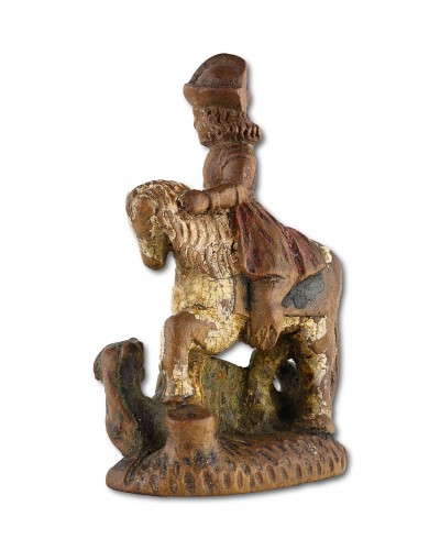  - Pièce d'échecs miniature représentant Saint Georges terrassant le dragon