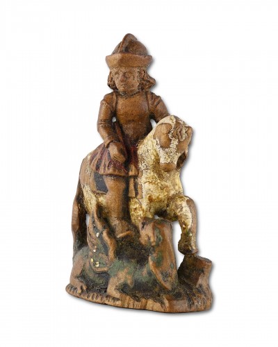 Antiquités - Pièce d'échecs miniature représentant Saint Georges terrassant le dragon