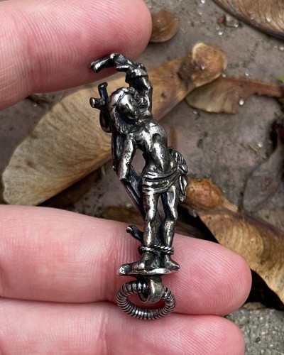  - Pendentif en vermeil avec une figure de Saint Sébastien, Allemagne XVe siècle