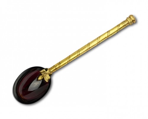  - Rare gold handled garnet spoon, France mid 16th century