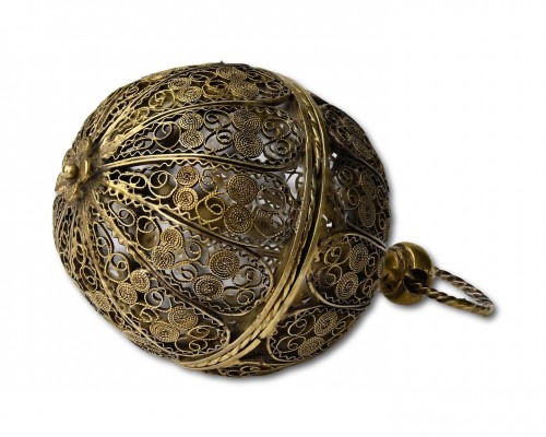 Large filigree silver gilt ball form pomander - 