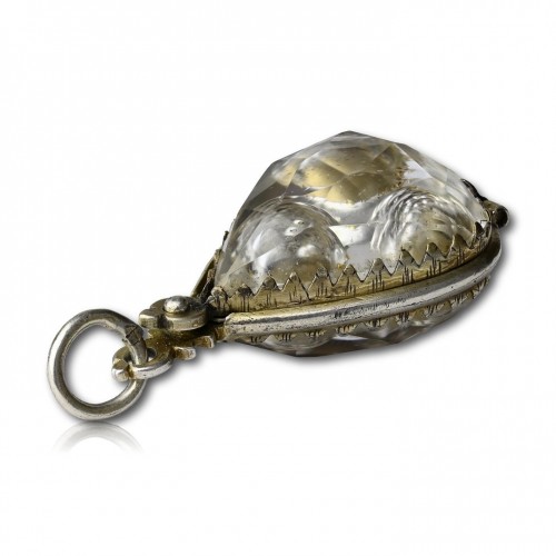 Amuletic rock crystal and silver gilt pendant - 