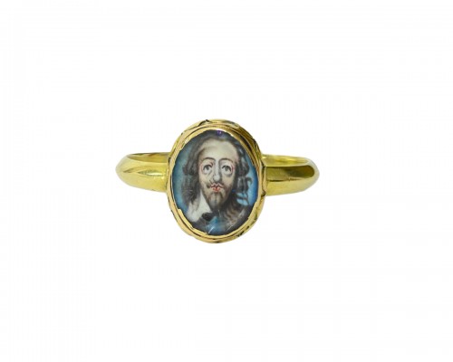 Importante bague royaliste en or avec un portrait du roi Charles Ier, vers 1600-1648/