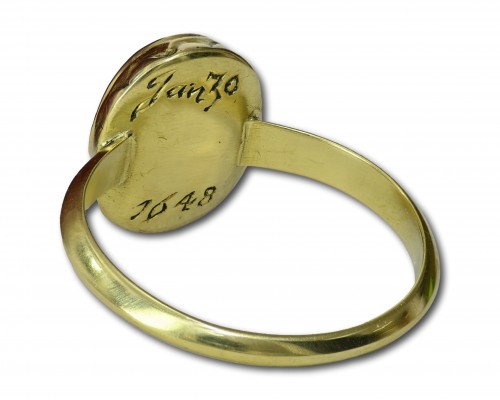 Important royalist gold ring with a portrait of King Charles I, c.1600-1648 - Antique Jewellery Style 