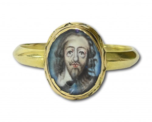 17th century - Important royalist gold ring with a portrait of King Charles I, c.1600-1648