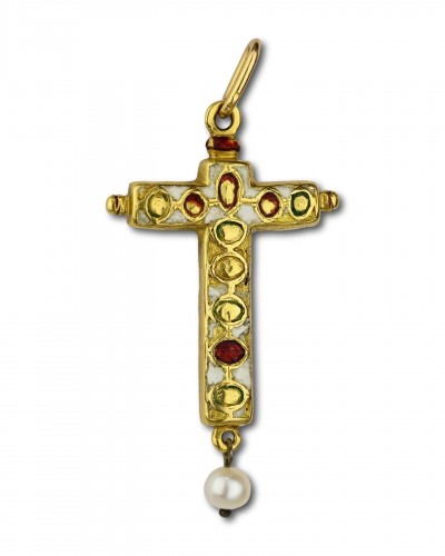 Bijouterie, Joaillerie  - Pendentif croix en or et émail avec émeraudes taillées en table