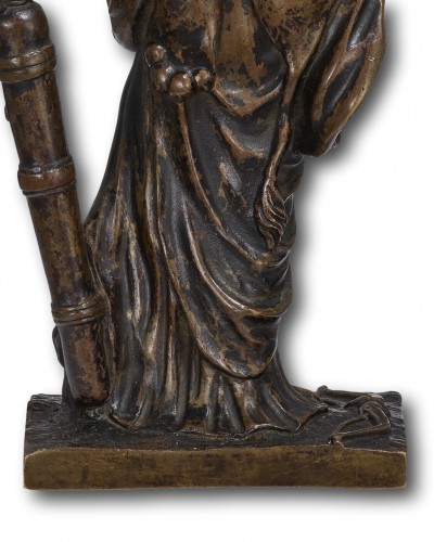 Antiquités - Figure en bronze d'Omphale, France fin XVIIe début XVIIIe siècle