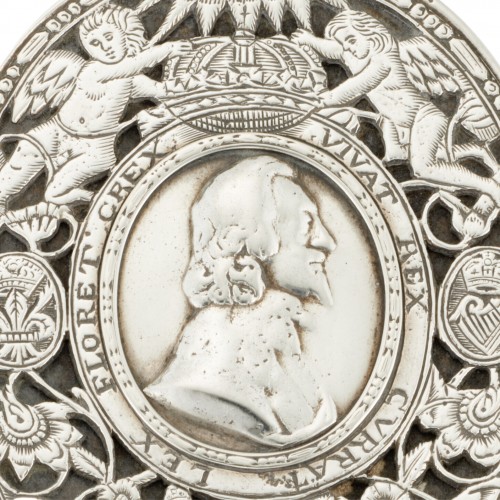 Objets de Vitrine Coffret & Nécessaire - Boîte à tabac en argent commémorant le roi martyr Charles Ier (c.1600-1649).
